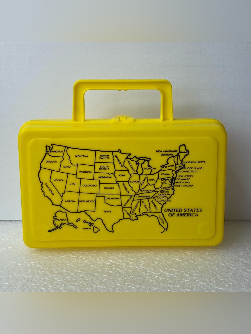 Whirley Industries 1980s Yellow Plastic Lunchbox
Pencil Case w/ USA Map Print